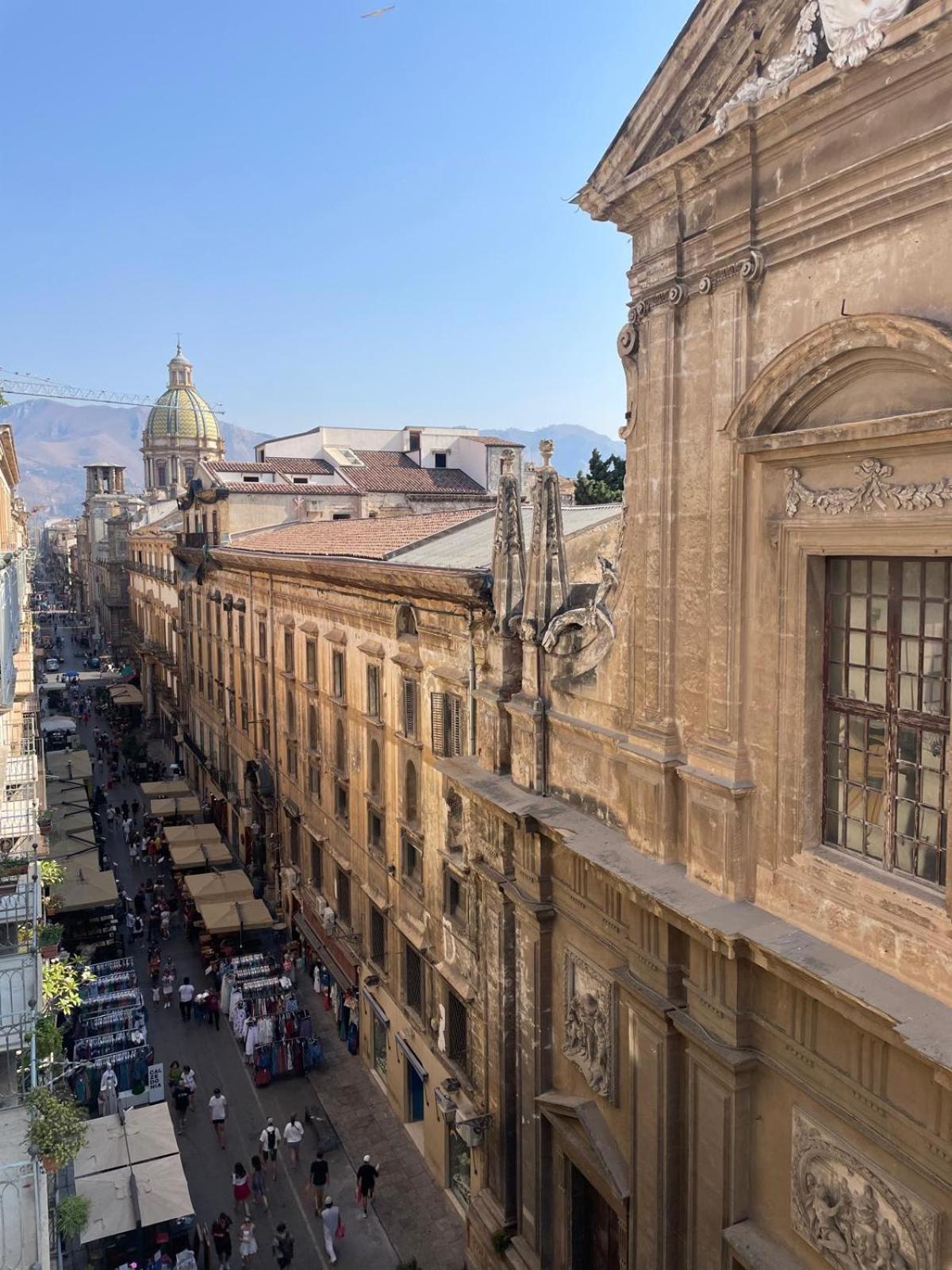 Le Stanze Di Federico E Costanza Luxury Apartments Palermo Bagian luar foto
