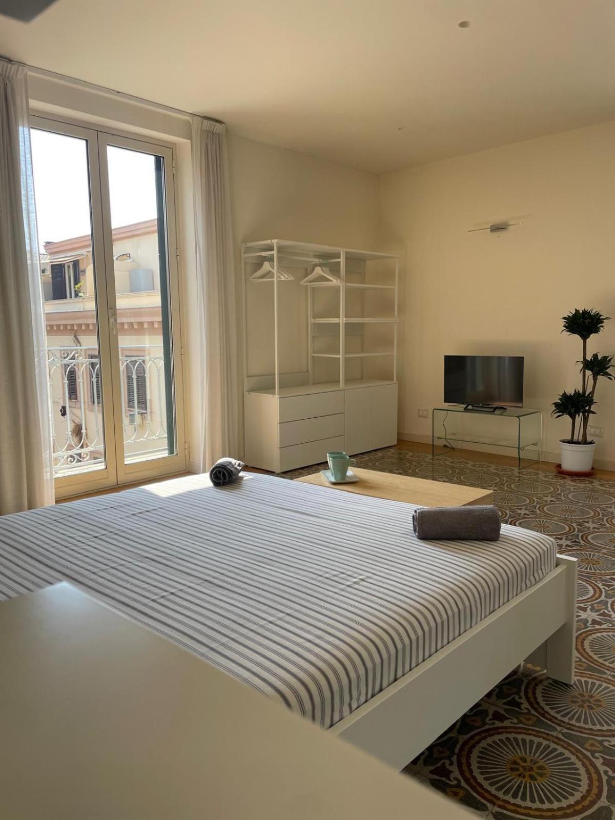 Le Stanze Di Federico E Costanza Luxury Apartments Palermo Bagian luar foto